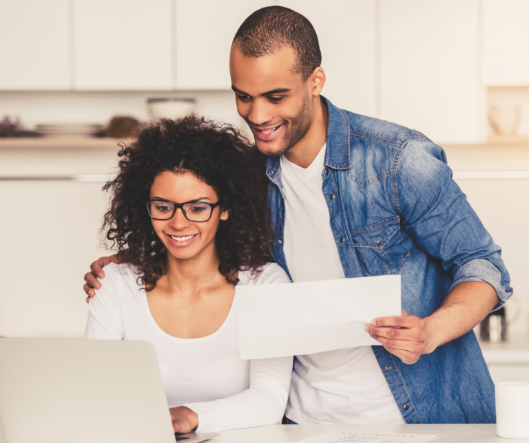 Casal-trabalhar-junto