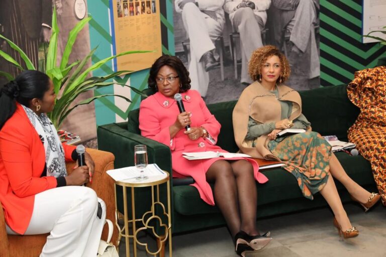 primeira-dama-_ana_dias_lourenco